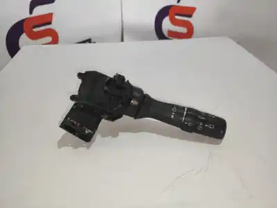 Piesă de schimb auto la mâna a doua maneta stergãtoare pentru toyota auris (_e15_) 1.4 d-4d (nde150_) referințe oem iam 0241117f582