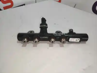 Pezzo di ricambio per auto di seconda mano rampa iniettori per renault kangoo (f/kc0) 1.5 dci diesel 68 cv / 50 kw riferimenti oem iam h8201157327  