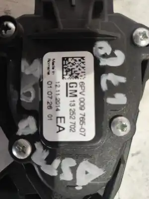 Second-hand car spare part accelerator pedal for opel astra j (p10) 1.6 cdti (68) oem iam references   