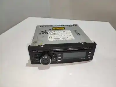 Second-hand car spare part audio system / radio cd for peugeot 208 1.6 blue-hdi fap oem iam references 98051026zd