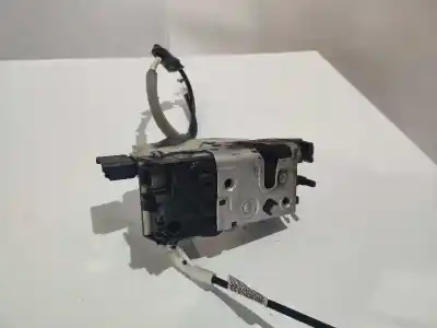 Second-hand car spare part front right door lock for peugeot 208 1.6 blue-hdi fap oem iam references 