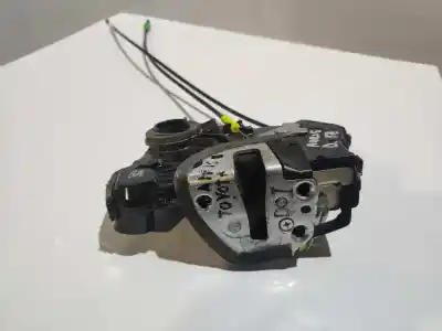 Pièce détachée automobile d'occasion serrure de porte avant gauche pour toyota auris (_e15_) 1.4 d-4d (nde150_) références oem iam 6904002210