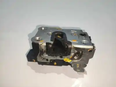 Автозапчастина б/у замок передніх дверей лівий для dacia dokker 1.5 blue dci diesel fap cat посилання на oem iam   