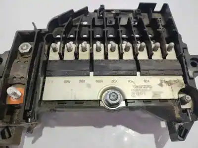 Second-hand car spare part fuse box unit for volvo v40 2.0 diesel cat oem iam references 313375351  