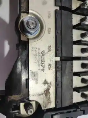 Second-hand car spare part fuse box unit for volvo v40 2.0 diesel cat oem iam references 313375351  