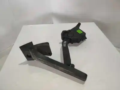 Second-hand car spare part accelerator pedal for ssangyong tivoli crystal 4x2 oem iam references 2055035000