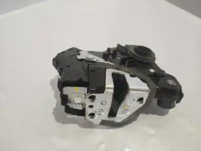 Pièce détachée automobile d'occasion serrure de porte avant droite pour toyota auris (_e15_) 1.4 d-4d (nde150_) références oem iam 