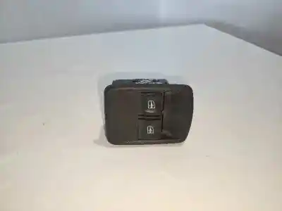 Peça sobressalente para automóvel em segunda mão BOTÃO / INTERRUPTOR ELEVADOR VIDRO DIANTEIRO ESQUERDO por DACIA DOKKER  Referências OEM IAM 254110431R  