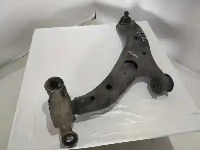 Pezzo di ricambio per auto di seconda mano braccio di sospensione anteriore sinistro inferiore per mazda 3 lim. (bl) 2.2 turbodiesel cat riferimenti oem iam 