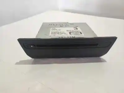 Pezzo di ricambio per auto di seconda mano impianto audio / radio cd per mazda 3 lim. (bl) 2.2 turbodiesel cat riferimenti oem iam md490446