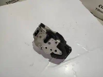 Peça sobressalente para automóvel em segunda mão fechadura da porta traseira direita por opel insignia berlina 2.0 16v cdti referências oem iam 13578025