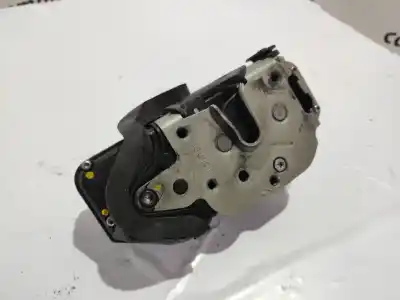 Peça sobressalente para automóvel em segunda mão fechadura da porta traseira esquerda por opel insignia berlina 2.0 16v cdti referências oem iam 1030907