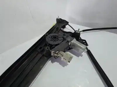 Second-hand car spare part passenger side right window regulator for renault austral .. oem iam references 807205453r  