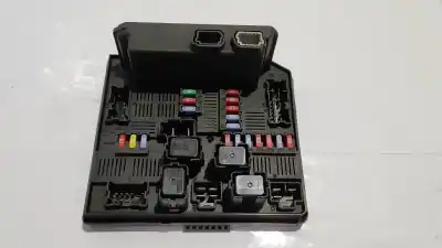 Second-hand car spare part FUSE BOX UNIT for RENAULT KOLEOS  OEM IAM references 284B7JY00A  
