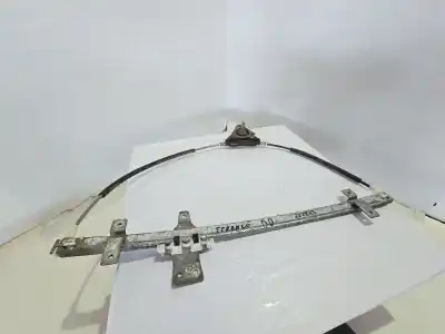 Recambio de automóvil de segunda mano de ELEVALUNAS DELANTERO DERECHO para NISSAN TERRANO/TERRANO.II (R20)  referencias OEM IAM   