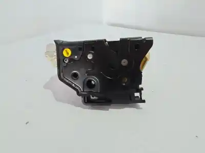Автозапчастина б/у замок дверей заднього лівого для audi q7 (4l) 3.0 v6 24v tdi посилання на oem iam 3c4839015c