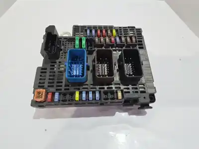 Pièce détachée automobile d'occasion BOÎTES À FUSIBLES pour PEUGEOT 508  Références OEM IAM 9810296480  