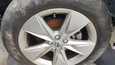 Автозапчасти б/у передняя правая кулачка за volvo xc 40 1.5 cat ссылки oem iam 32221857