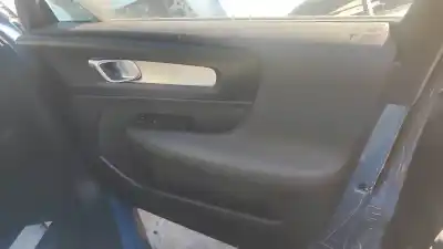 Автозапчасти б/у обивка передней правой двери за volvo xc 40 1.5 cat ссылки oem iam 