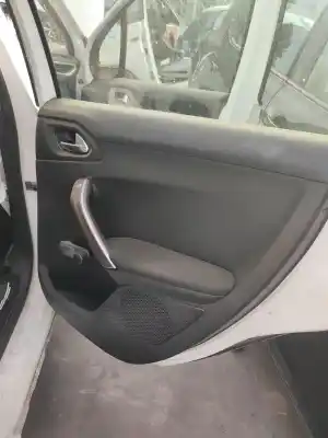 Recambio de automóvil de segunda mano de ELEVALUNAS TRASERO DERECHO para PEUGEOT 2008 I (CU_)  referencias OEM IAM 9673153880  