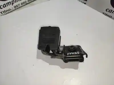 Peça sobressalente para automóvel em segunda mão chicote / encaixe cinto segurança traseiro esquerdo por renault clio ii fase ii (b/cb0) 1.5 dci diesel 65 cv / 48 kw referências oem iam 02310228  