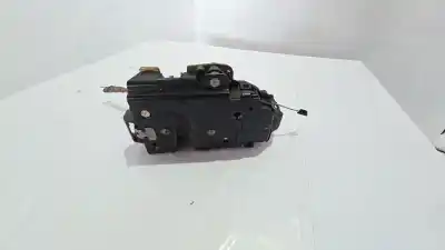 Pièce détachée automobile d'occasion SERRURE DE PORTE ARRIÈRE GAUCHE pour SEAT TOLEDO II (1M2) 1.9 TDI Références OEM IAM   