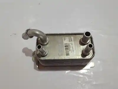 Pezzo di ricambio per auto di seconda mano RADIATORE OLIO MOTORE per VOLVO S80 II (124) D5 Riferimenti OEM IAM H0602006  