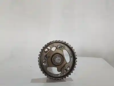 Second-hand car spare part Camshaft for RENAULT CLIO IV 1.5 dCi Diesel FAP OEM IAM references 130242580R  