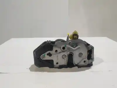 Recambio de automóvil de segunda mano de cerradura puerta trasera derecha para chevrolet cruze (j300) 1.6 referencias oem iam 13578245 13503178 