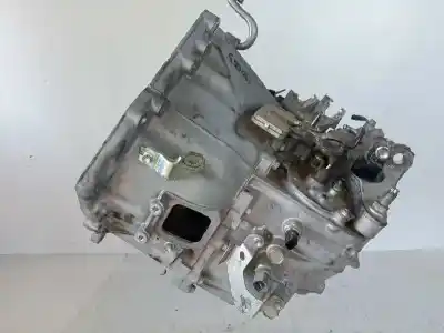 Pezzo di ricambio per auto di seconda mano riduttore per mazda 3 lim. (bl) 2.2 turbodiesel cat riferimenti oem iam k30d2  