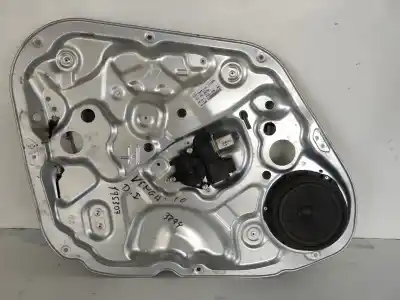 Peça sobressalente para automóvel em segunda mão  por KIA VENGA (YN)  Referências OEM IAM 824711P000  