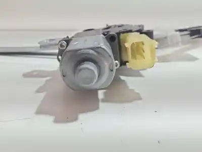 Автозапчастина б/у регулятор скла заднього правого для ford kuga (cbs) titanium посилання на oem iam 1944392  cm093160a