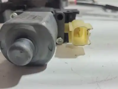 Pièce détachée automobile d'occasion léve glace avant droit pour ford fiesta vi (cb1, ccn) 1.25 références oem iam 1633101 8a6114553a 0130822407