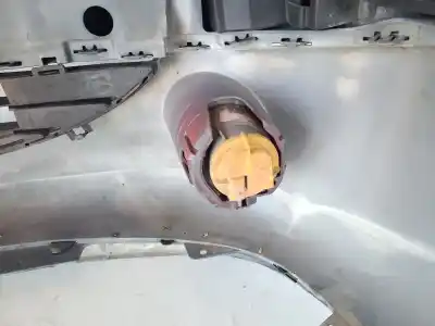 Pezzo di ricambio per auto di seconda mano paraurti anteriore per peugeot 1007 (km_) 1.4 hdi riferimenti oem iam   