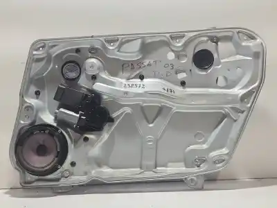 Piesă de schimb auto la mâna a doua MECANISM ACȚIONARE GEAM FAȚÃ DREAPTA pentru VOLKSWAGEN PASSAT B5.5 (3B3) 1.9 TDI Referințe OEM IAM 3B4837756D14  