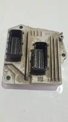 Peça sobressalente para automóvel em segunda mão centralina de motor uce por opel astra h gtc (a04) 1.8 (l08) referências oem iam 55562549