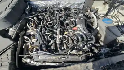 Recambio de automóvil de segunda mano de MOTOR COMPLETO para AUDI A4 B8 AVANT (8K5) 2.0 TDI referencias OEM IAM CNH  