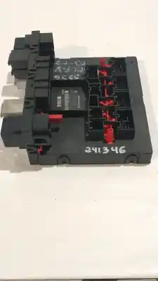 Автозапчасти б/у БЛОК РЕЛЕ/ПРЕДОХРАНИТЕЛЕЙ за VOLKSWAGEN GOLF V (1K1) 1.9 TDI ссылки OEM IAM 3C0937049D  