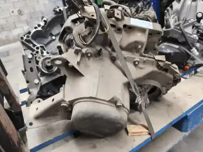 Second-hand car spare part gearbox for renault 11 renault 11 gtl 1.4 oem iam references jb4001  