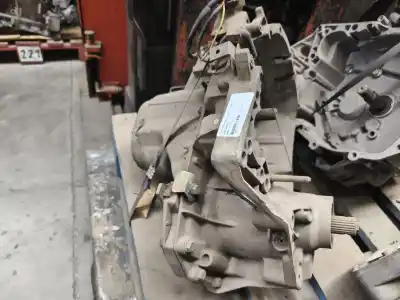 Second-hand car spare part gearbox for renault 11 renault 11 gtl 1.4 oem iam references jb4001  