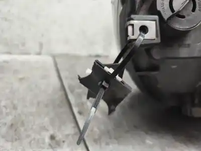 Peça sobressalente para automóvel em segunda mão farol / farolim esquerdo por bmw x1 (e84) sdrive 18d referências oem iam 7290261-07  