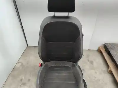Second-hand car spare part left front seat for skoda fabia combi active oem iam references   