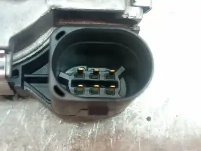 Автозапчастина б/у коробка метелика для skoda fabia combi active посилання на oem iam 04c133062c  