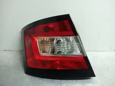 Автозапчасти б/у левый задний фонарь за skoda fabia combi active ссылки oem iam 6v6945095  