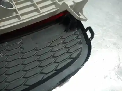 Second-hand car spare part right bumper grille for kia cee´d concept oem iam references 92406-a2010