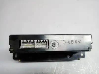 Pièce détachée automobile d'occasion COMMANDE DE CLIMATISATION / CHAUFFAGE pour SSANGYONG REXTON  Références OEM IAM 6870008021  