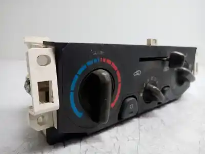 Peça sobressalente para automóvel em segunda mão COMANDO DE SOFAGEM (CHAUFFAGE / AR CONDICIONADO)  por ISUZU D-MAX  Referências OEM IAM   