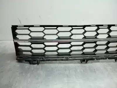 Автозапчасти б/у центральная решетка бампера за skoda superb iii (3v3) 2.0 tdi ссылки oem iam 3v0853677  