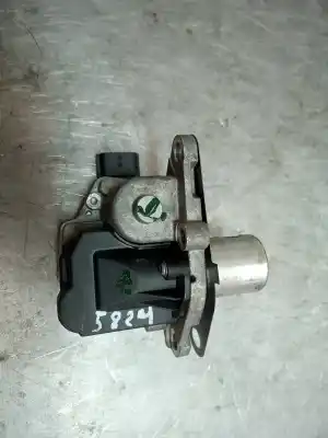 Pezzo di ricambio per auto di seconda mano VALVOLA EGR per RENAULT EXPRESS  Riferimenti OEM IAM 147101423R  
