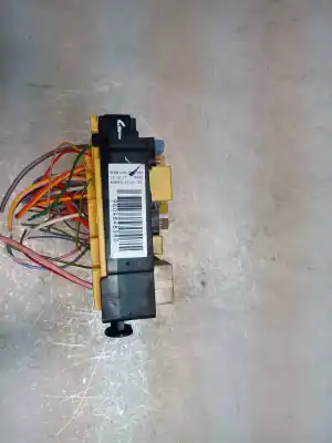 Pezzo di ricambio per auto di seconda mano scatola relè/fusibili per citroen c4 picasso rip curl riferimenti oem iam 9804848580   Pezzo di ricambio per auto di seconda mano scatola relè/fusibili per citroen c4 picasso rip curl riferimenti oem iam 9804848580